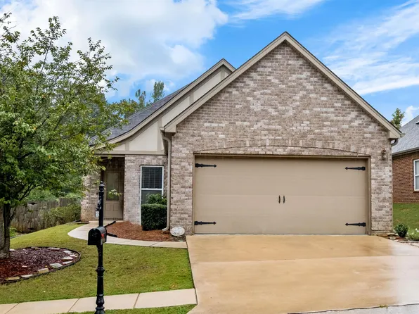 6505 Southern Trace Dr, Leeds, AL 35094