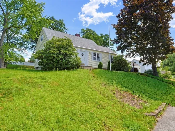 69 Ridge Rd, Marlborough, MA 01752