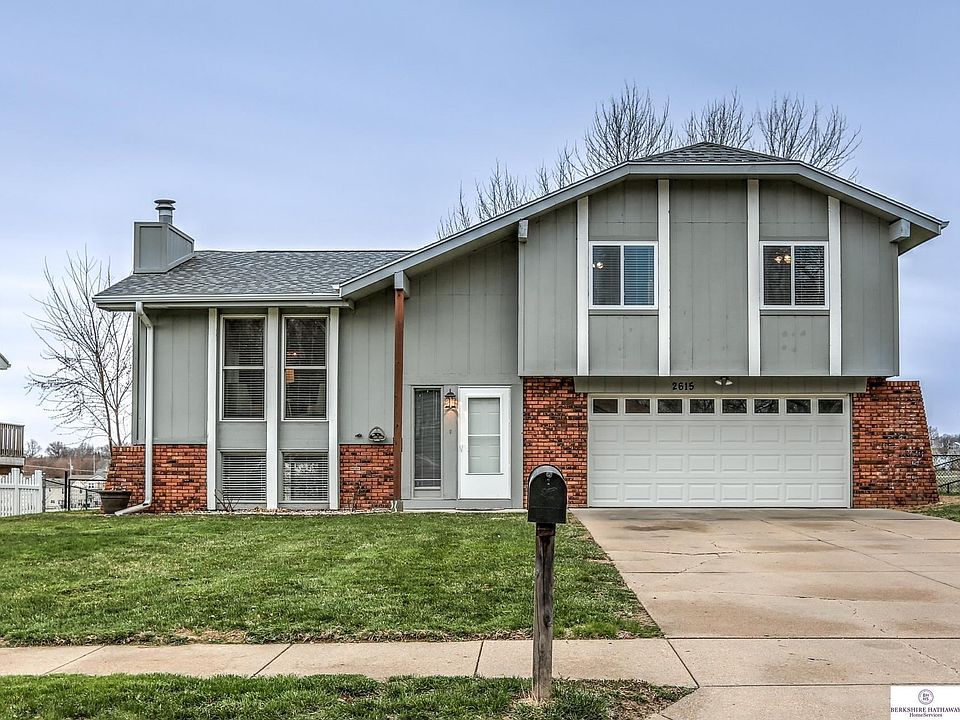 1st image of 2615 Ponderosa Dr