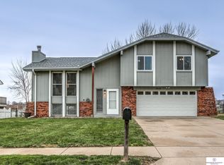 2615 Ponderosa Dr, Bellevue, NE 68123