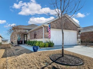 7625 Parade Dr, Aubrey, TX 76227