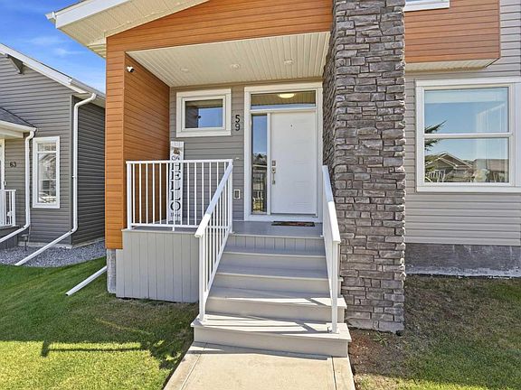 2nd image of 59 Village Cres