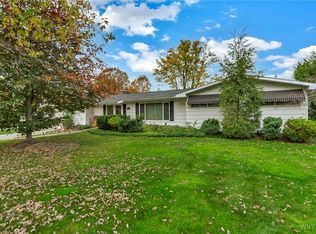 4050 David Rd, Williamsville, NY 14221