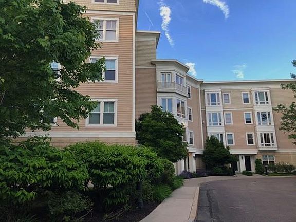 3rd image of 214 Saint Paul St #405