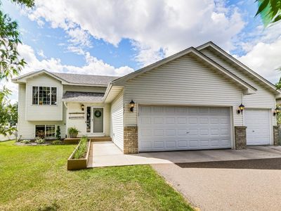 1437 Taft St S, Cambridge, MN, 55008