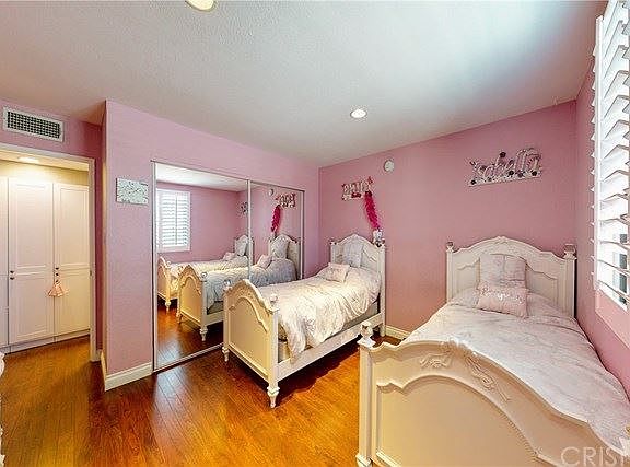 3rd image of 8437 De Soto Ave #10