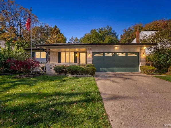 1733 Ranier Blvd, Canton, MI 48187