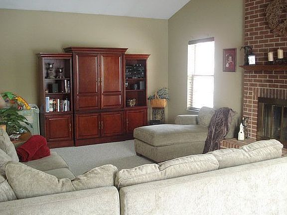 5th image of 8371 Juniper Dr