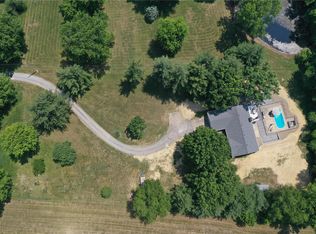 7319 Stutz Ln, Bethalto, IL 62010