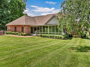 453 Stonemeadow Rd, Clarksville, TN 37043