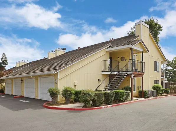 1311 W Century Blvd APT 39, Lodi, CA 95242
