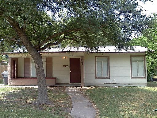 1st image of 255 Savannah Dr