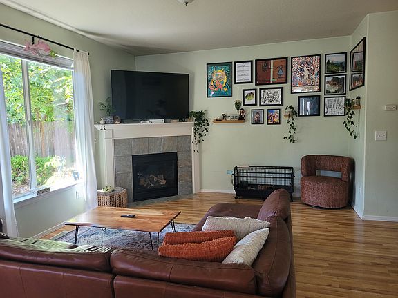 2nd image of 19588 SW Treehouse Ln
