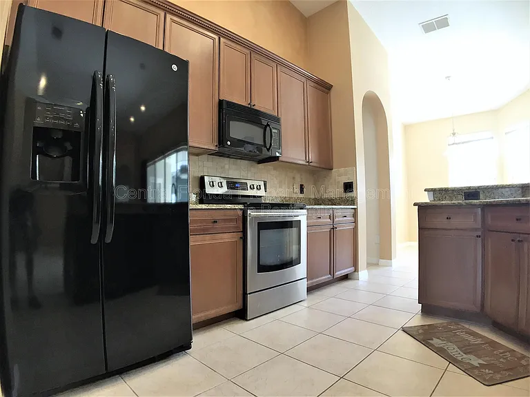 909 Arbormoor Pl — Photo 13