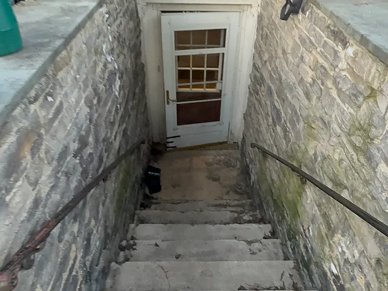 1103 Violet Ave #1 — Photo 10