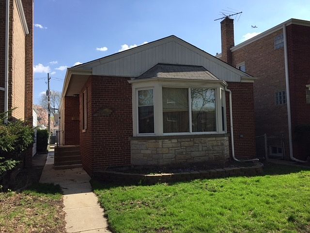 1st image of 2631 W Catalpa Ave