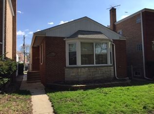 2631 W Catalpa Ave, Chicago, IL 60625