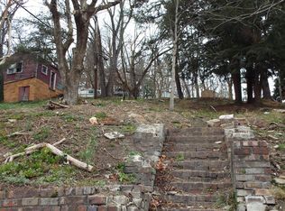 138 W Franklin St, Nelsonville, OH 45764
