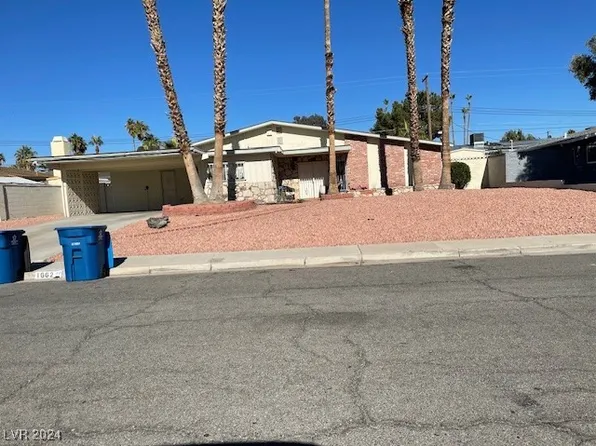 1698 Silver Mesa Way, Las Vegas, NV 89169