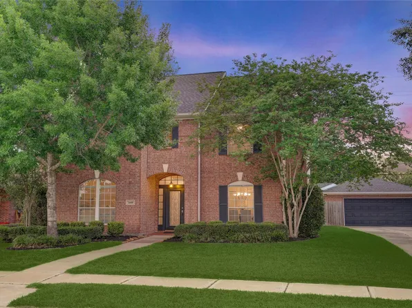 24418 Falcon Point Dr, Katy, TX 77494
