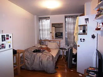 Rented by Aimee Grodanz, LREB