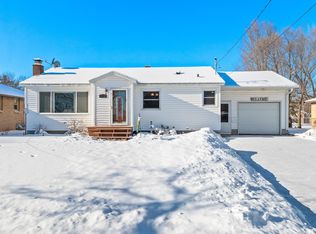 271 S Wood Ave, Peshtigo, WI 54157