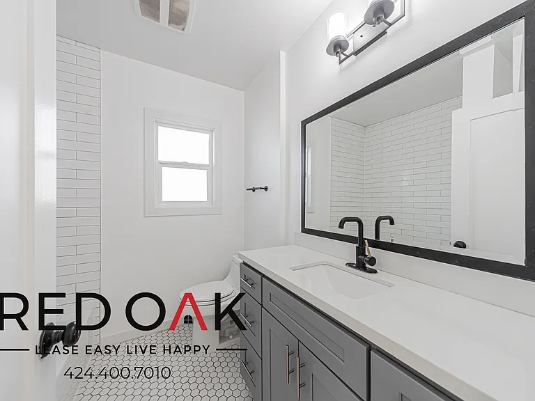 1060 N Avenue 50 #1060 — Photo 7