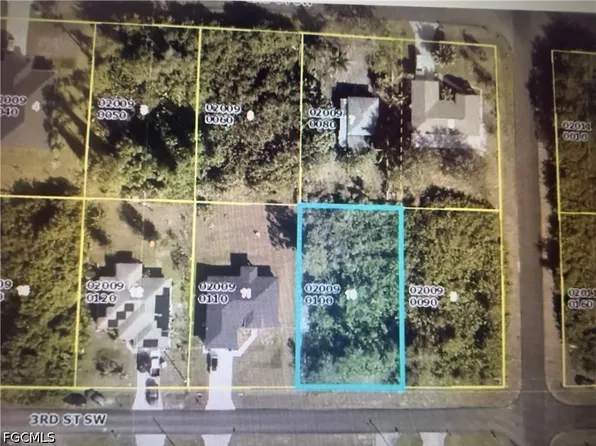 3002 3rd St SW, Lehigh Acres, FL 33976