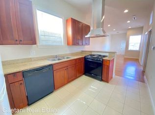 876 Haight St #6, San Francisco, CA 94117