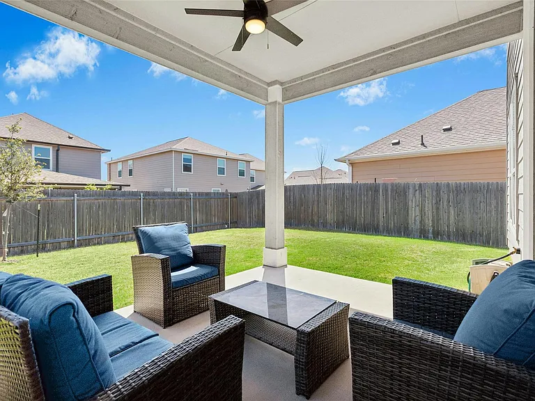 1124 Aronia Ln — Photo 27