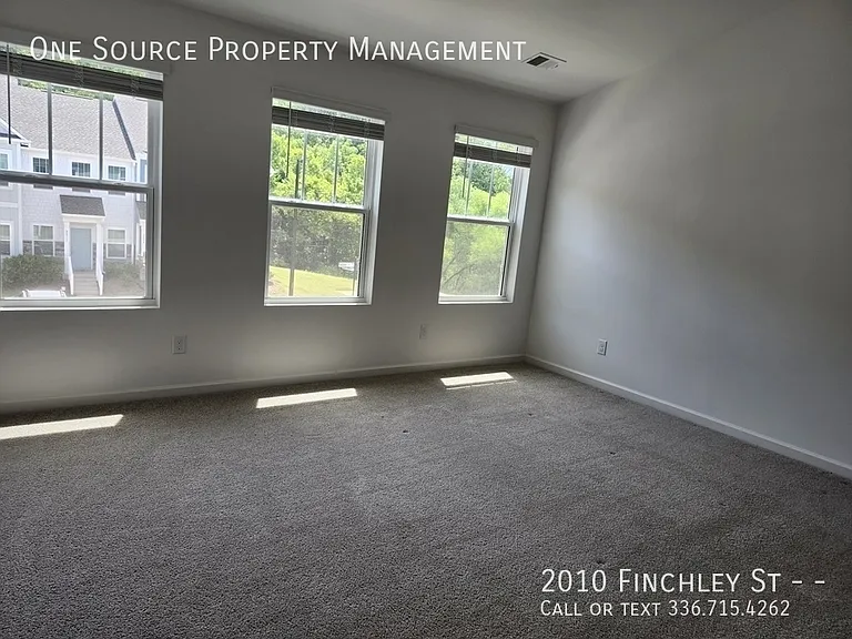 2010 Finchley St #- — Photo 9