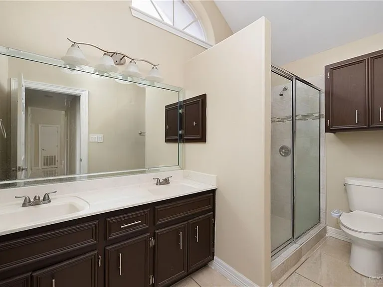 2413 Xenops Ave — Photo 12
