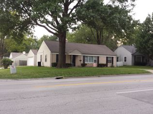 7556 State Line Rd, Prairie Village, KS 66208