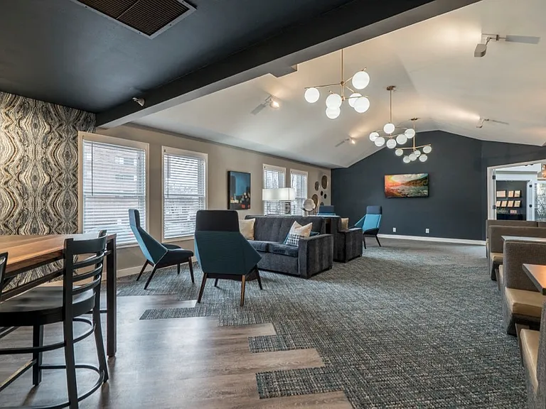 Highland Ridge — Photo 15