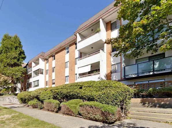 515 11th St #112, New Westminster, BC V3M 4G4