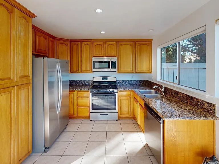 157 Conifer Cir — Photo 11