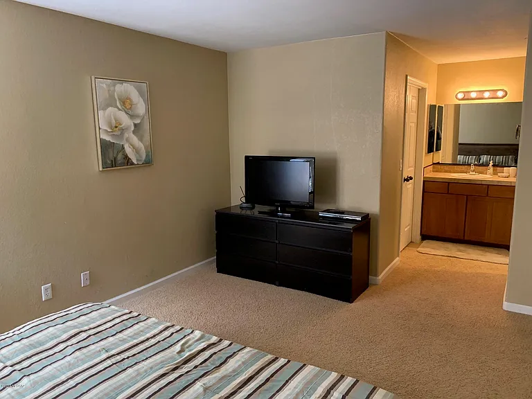 6651 N Campbell Ave #138 — Photo 10