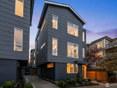 6510 23rd Avenue NE, Seattle, WA, 98115