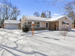 7001 W Springdale Ct, Mequon, WI 53092