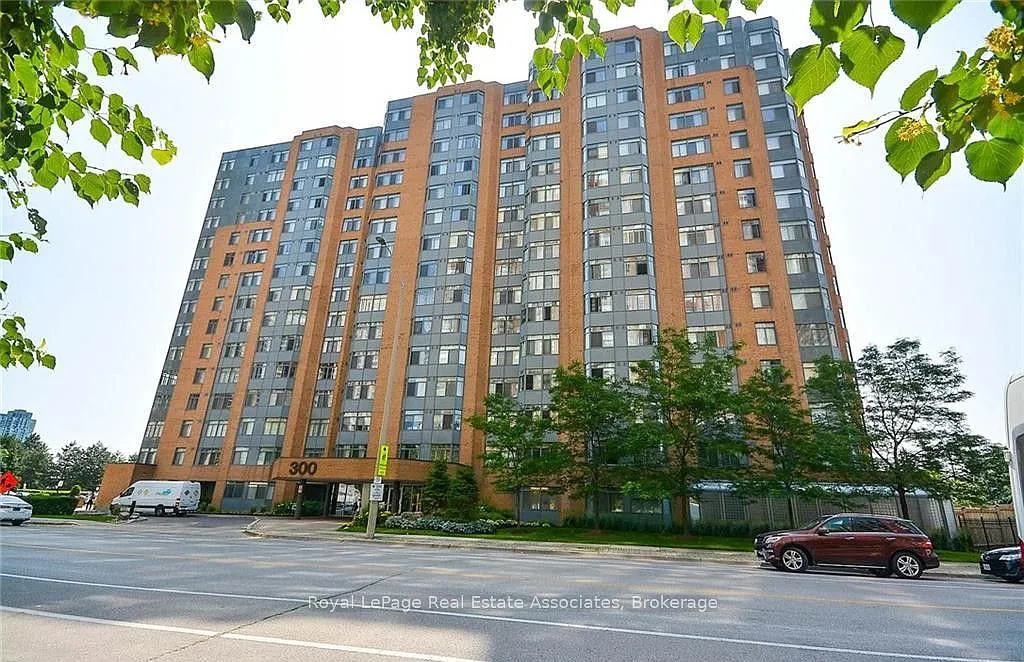 2 bed, $2,300 — Photo 1