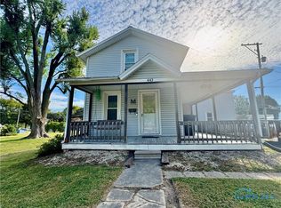 443 N 7th St, Upper Sandusky, OH 43351