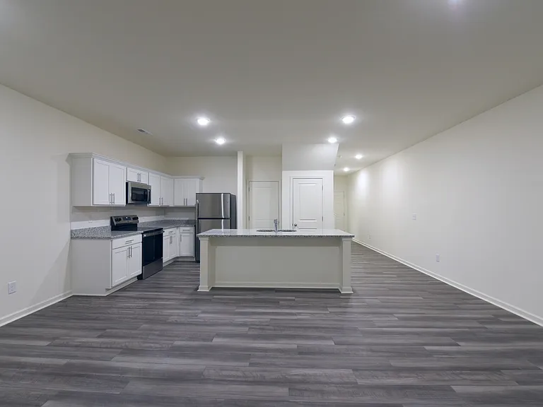 Living/Dining Area