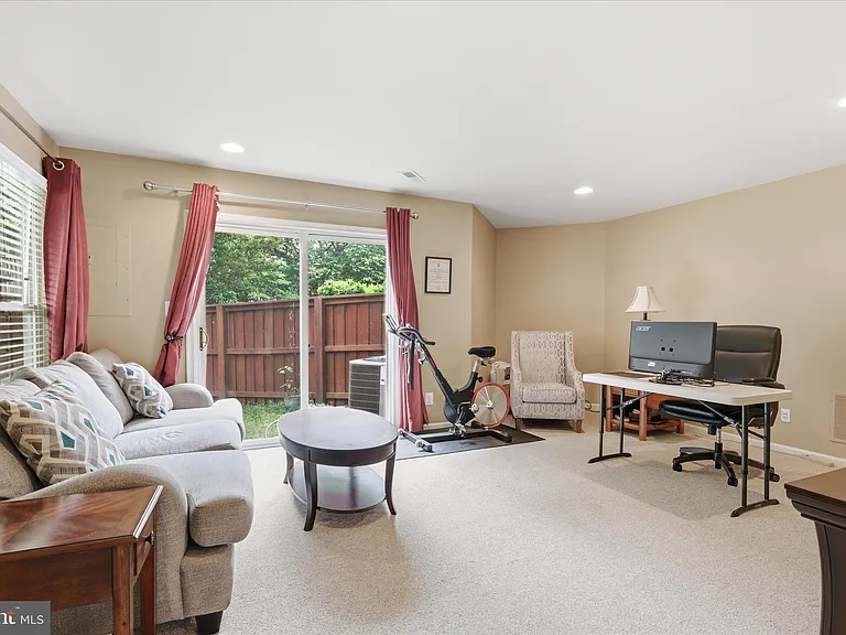 42476 Regal Wood Dr — Photo 7