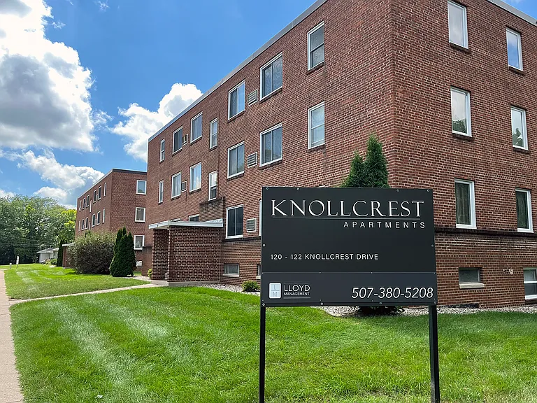 Knollcrest Apartments — Photo 1