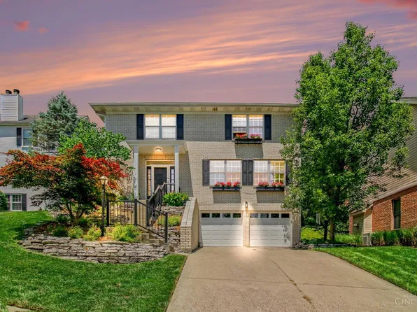 3076 Spencerhill Ln, Cincinnati, OH 45226