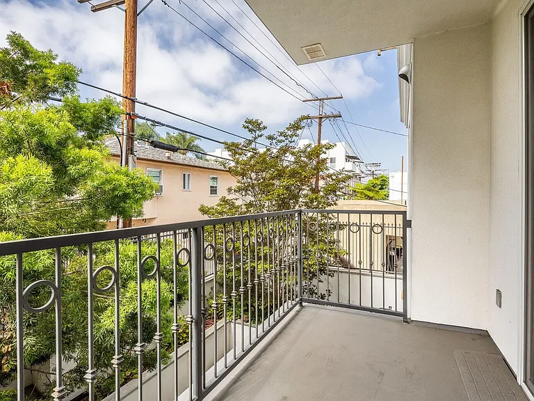 Regency Holt Apartments — Photo 57