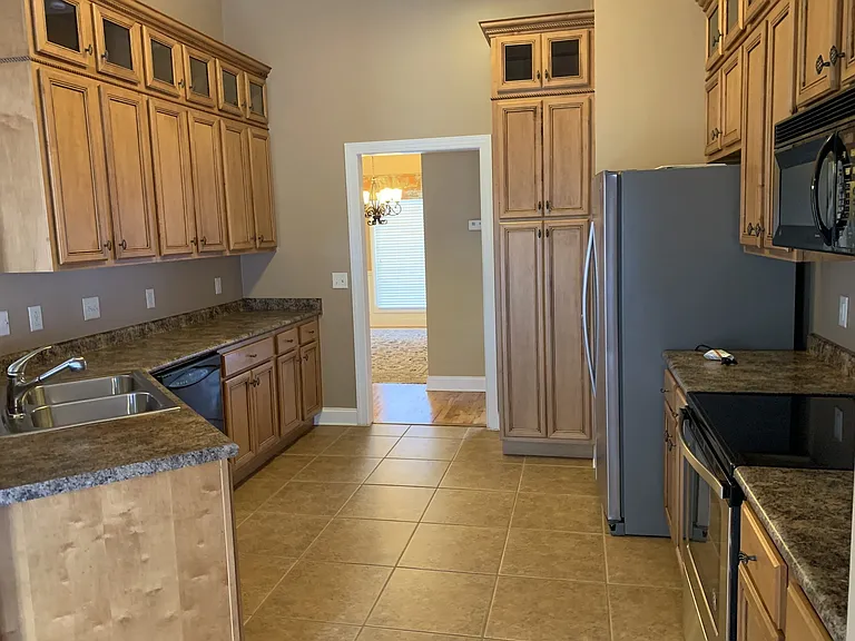 2715 Dora Elizabeth Ct — Photo 6