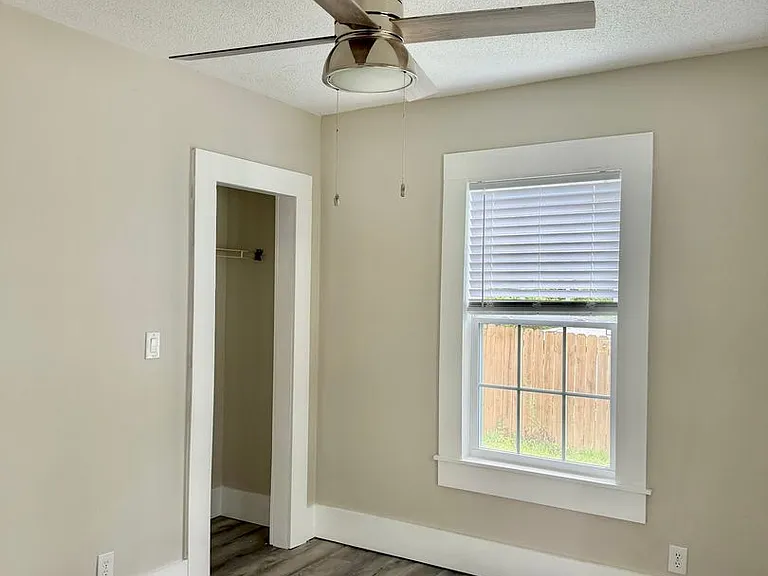 103 Harrison St — Photo 6