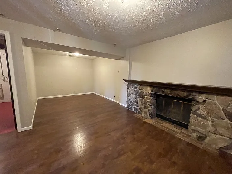 15112 Lincoln Cir — Photo 11