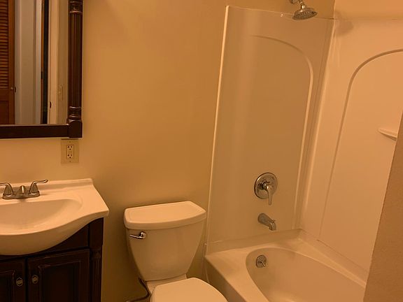 4th image of 6751 Fath Ct